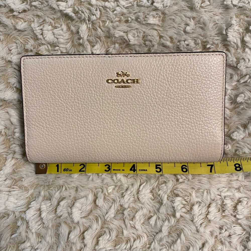 NWT Coach Slim Zip Leather Wallet with Floral Cluster Design - Picture 5 of 9